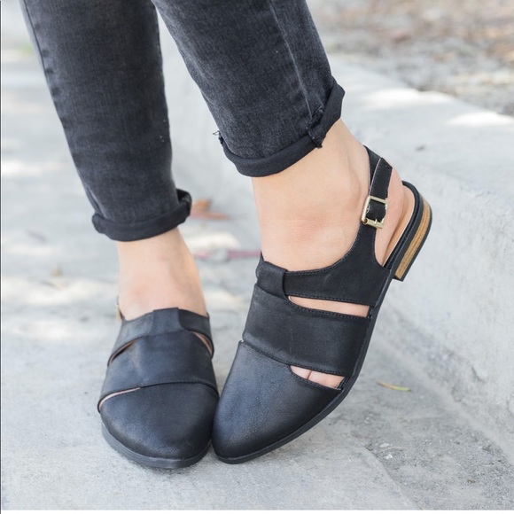 LADIES DISTRESSED SLINGBACK ANKLE BUCKLE FLATS - Picture 5 of 6
